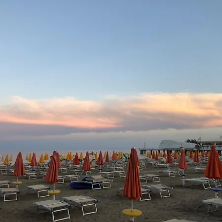 Fronte Mare Con Terrazzo E Parcheggio Privato Apartment *